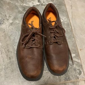 Mens. Timberland shoes, brown, size 7.5, gently worn